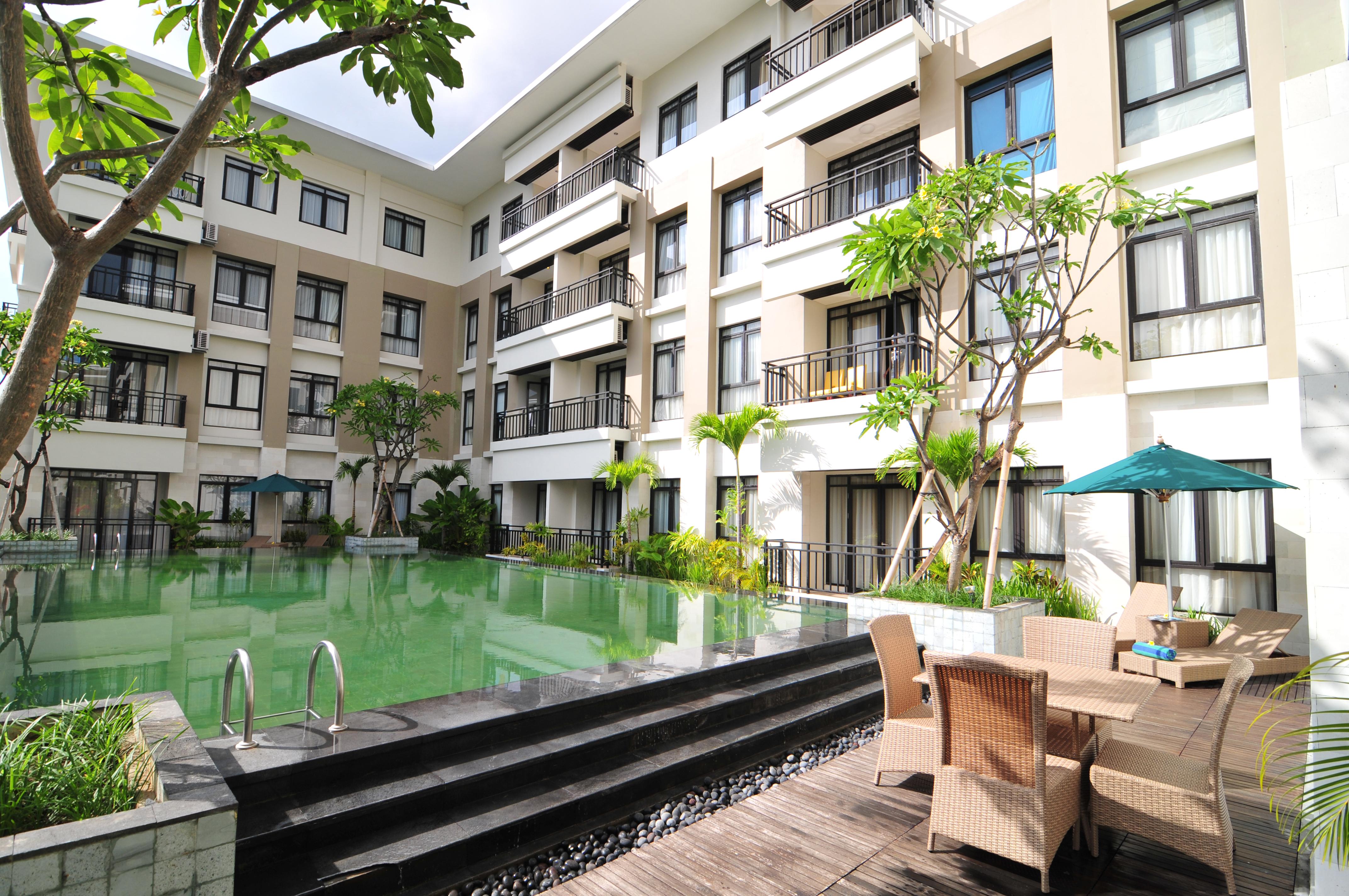 Grand Kuta Hotel&Residence Legian Exterior foto